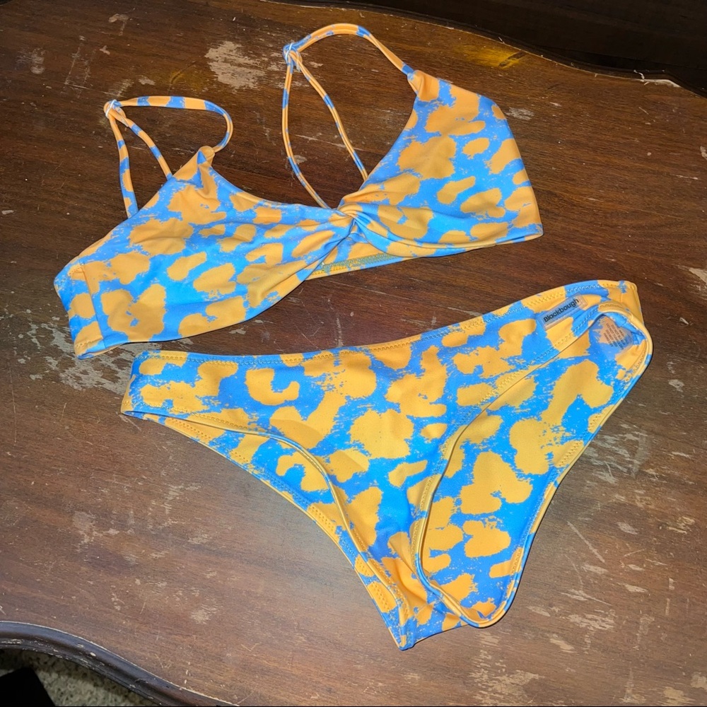 Blackbough Swim Set